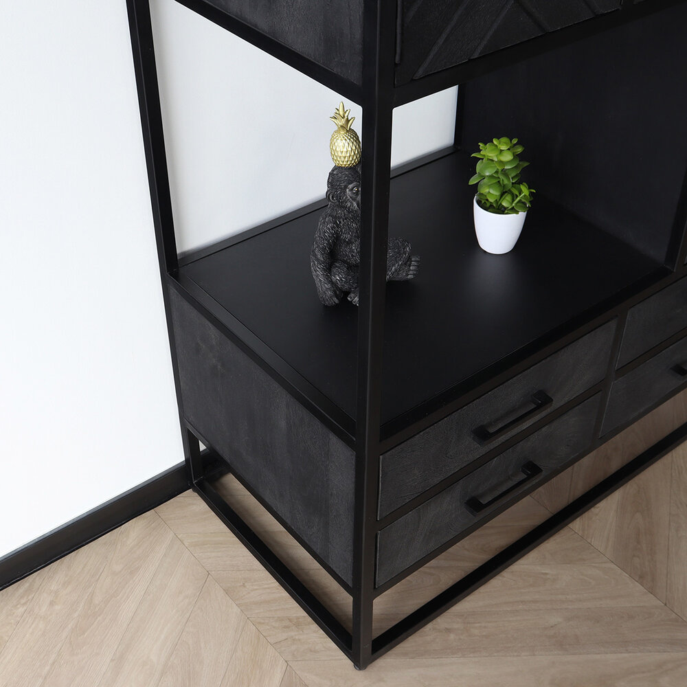 Kast zwart industrieel Blako duurzaam mangohout visgraat 200cm hoog vakkenkast wandkast mango Kast zwart industrieel Blako duurzaam mangohout visgraat 200cm hoog vakkenkast wandkast mango