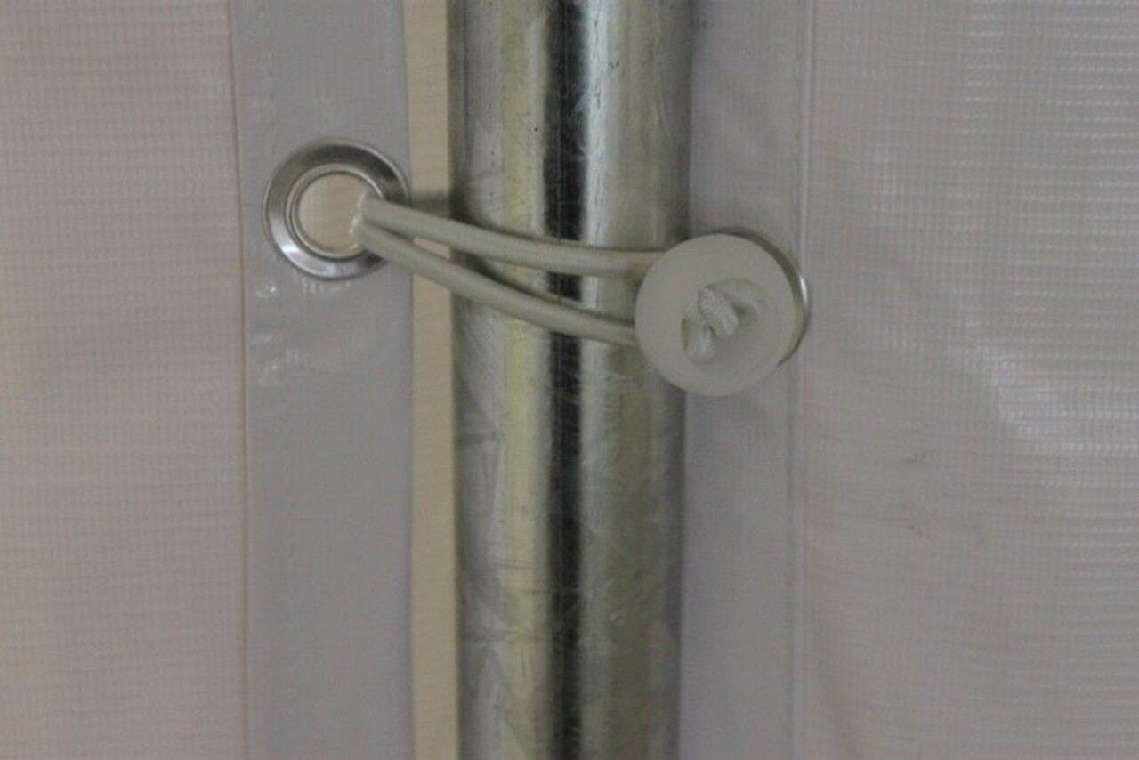 Partytent 3x4m PVC met grondframe brandvertragend Partytent 3x4m PVC met grondframe brandvertragend