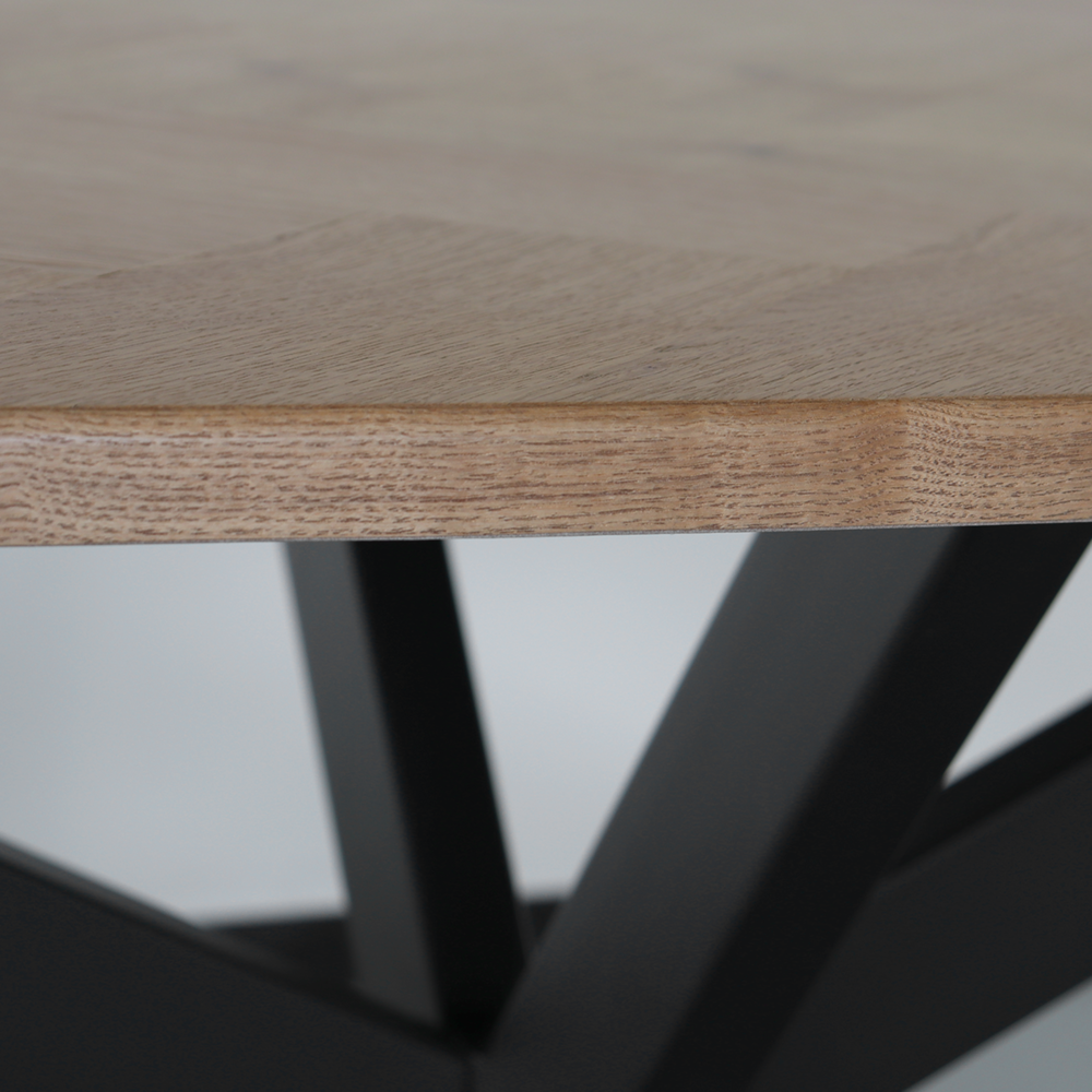 Eettafel ovaal visgraat 210cm Obie bruin ovale tafel Eettafel ovaal visgraat 210cm Obie bruin ovale tafel