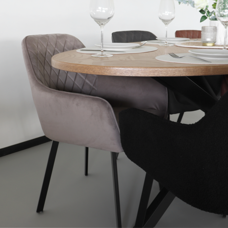 Lizzely Garden & Living Eettafel ovaal visgraat 210cm Obie bruin ovale tafel Lizzely Garden & Living Eettafel ovaal visgraat 210cm Obie bruin ovale tafel