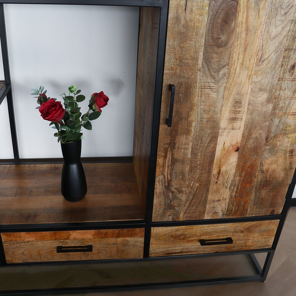 Kast bruin industrieel Dani mangohout 200cm hoog vakkenkast wandkast Kast bruin industrieel Dani mangohout 200cm hoog vakkenkast wandkast