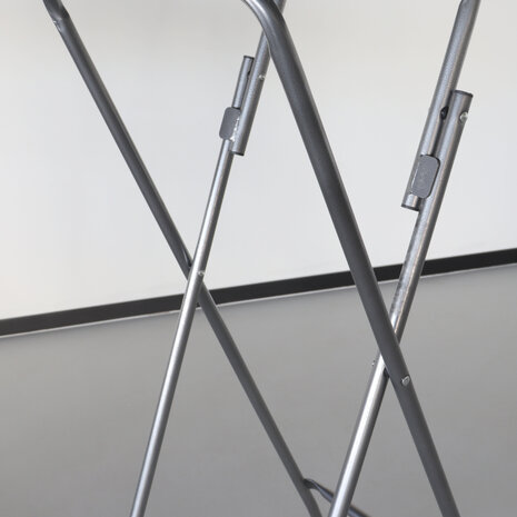 Lizzely Garden & Living Tweedekans model: Statafel 60cm wit breed blad Lizzely Garden & Living Tweedekans model: Statafel 60cm wit breed blad