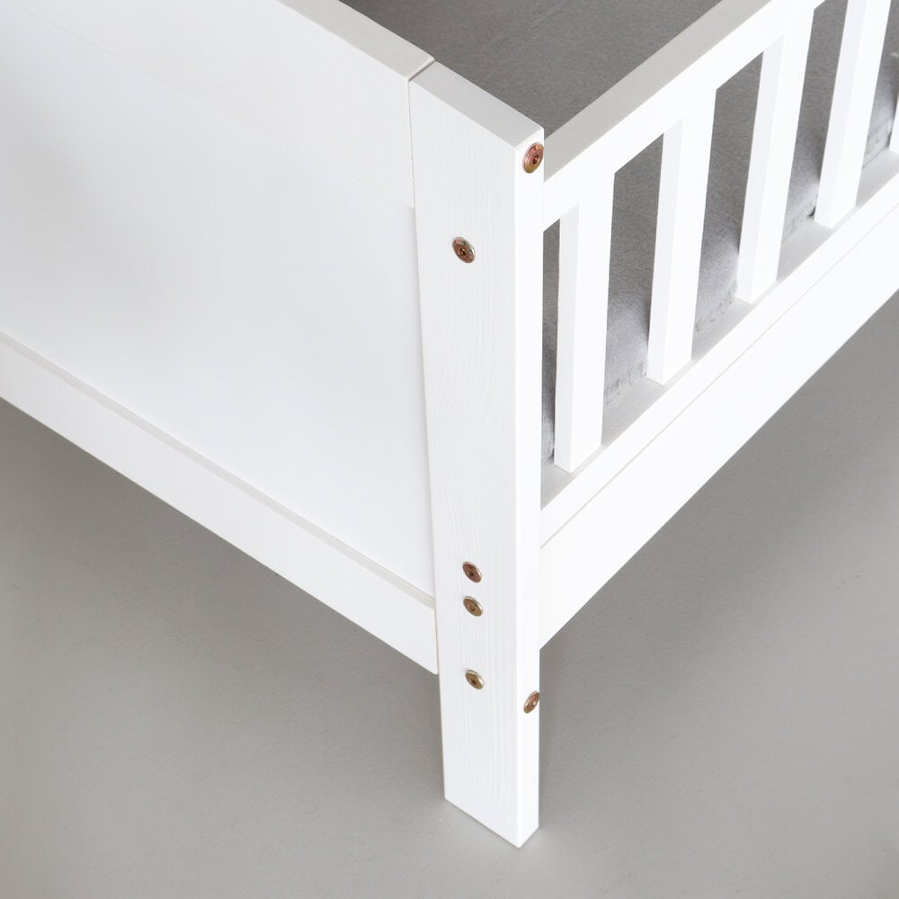 Tweedekans model: Peuterbed wit hout 140x70cm Milene inclusief lattenbodem kinderbed