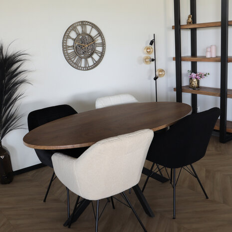 Lizzely Garden & Living Tweedekans model: Eettafel ovaal 160cm Rato bruin ovale tafel