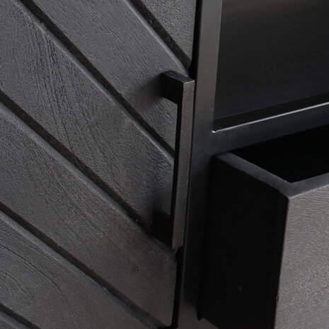 Lizzely Garden & Living Tweedekans model: TV meubel industrieel Danae zwart visgraat duurzaam mangohout 165cm lengte mango Lizzely Garden & Living Tweedekans model: TV meubel industrieel Danae zwart visgraat duurzaam mangohout 165cm lengte mango