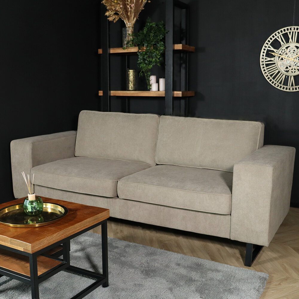 Zitbank Zora 2,5-zits taupe ribstof bank stof bankstel Zitbank Zora 2,5-zits taupe ribstof bank stof bankstel