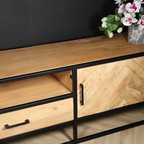 Lizzely Garden & Living TV meubel industrieel mangohout Danae lichtbruin visgraat 210cm tv kast duurzaam mango massief hout tv-meubel Lizzely Garden & Living TV meubel industrieel mangohout Danae lichtbruin visgraat 210cm tv kast duurzaam mango massief hout tv-meubel