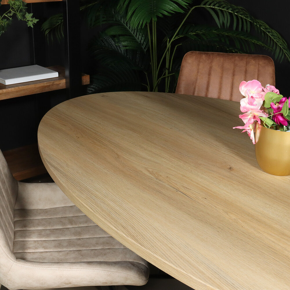 Eettafel ovaal 180cm Rato lichtbruin ovale tafel Eettafel ovaal 180cm Rato lichtbruin ovale tafel