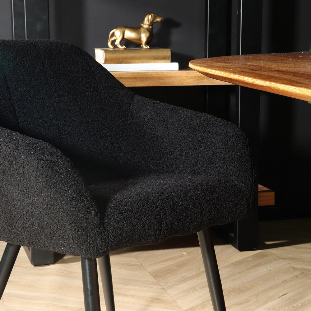 Eetkamerstoel met armleuning Barbara zwart teddy eetstoel