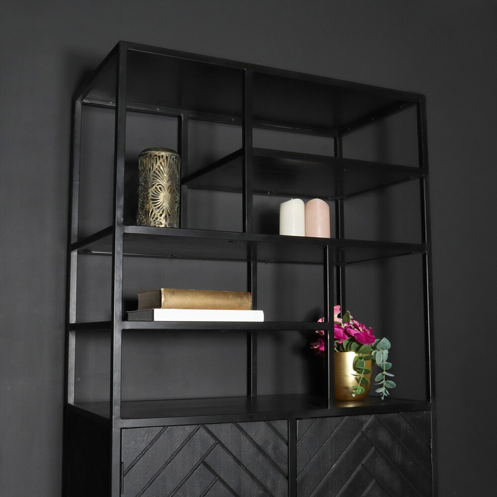 Kast industrieel mangohout London zwart mango hout visgraat wandkast 200cm vakkenkast Kast industrieel mangohout London zwart mango hout visgraat wandkast 200cm vakkenkast