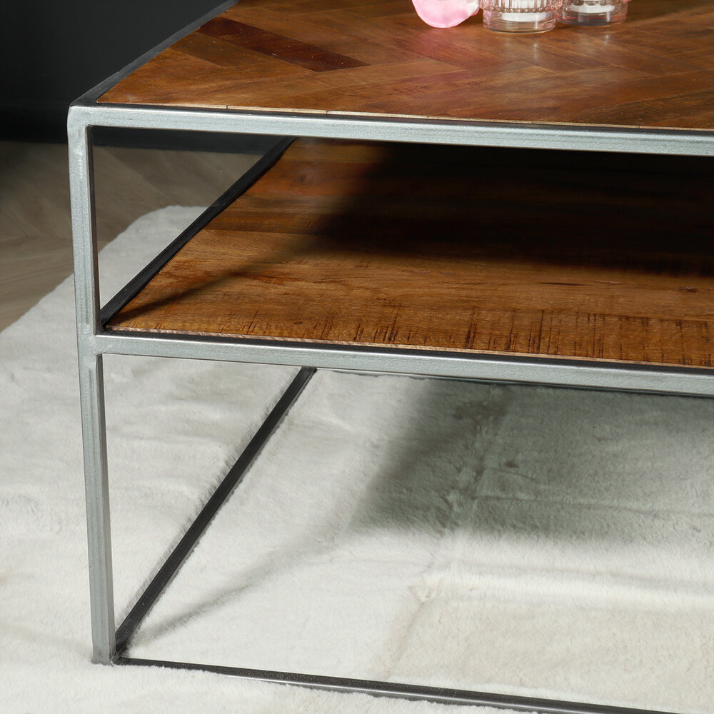 Salontafel industrieel mangohout Sofia 140cm bruin visgraat side table massief hout mango bijzettafel Salontafel industrieel mangohout Sofia 140cm bruin visgraat side table massief hout mango bijzettafel