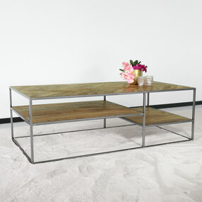 Lizzely Garden & Living Salontafel industrieel mangohout Sofia 140cm lichtbruin visgraat side table massief hout mango bijzettafel Lizzely Garden & Living Salontafel industrieel mangohout Sofia 140cm lichtbruin visgraat side table massief hout mango bijzettafel