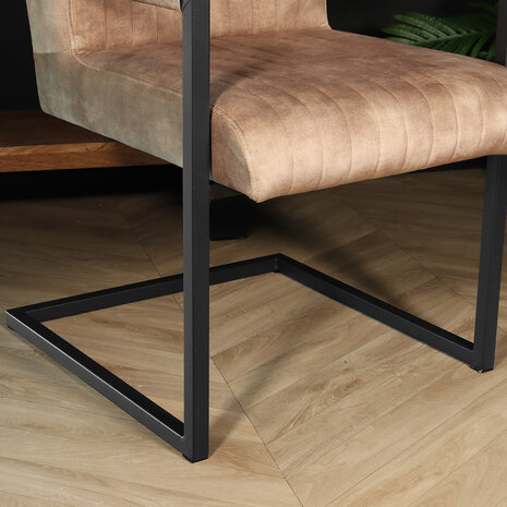 Lizzely Garden & Living Eetkamerstoel met armleuning Timor beige velvet eetstoel