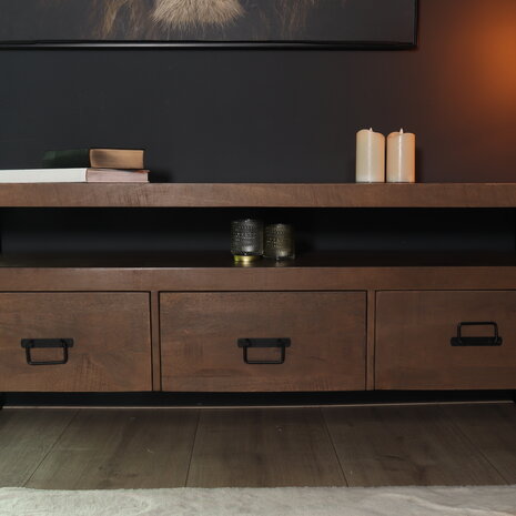 Lizzely Garden & Living TV meubel industrieel mangohout Ilse 150cm walnoot bruin tv kast duurzaam mango massief hout tv-meubel