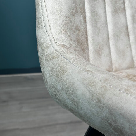 Lizzely Garden & Living Eetkamerstoel Susta beige microvezel eetstoel Lizzely Garden & Living Eetkamerstoel Susta beige microvezel eetstoel