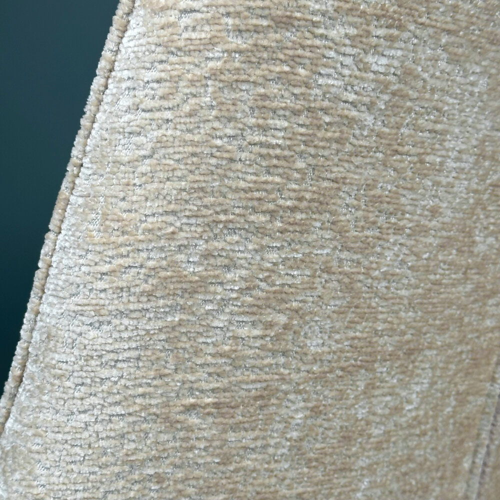 Eetkamerstoel De Vince beige chenille eetstoel Eetkamerstoel De Vince beige chenille eetstoel