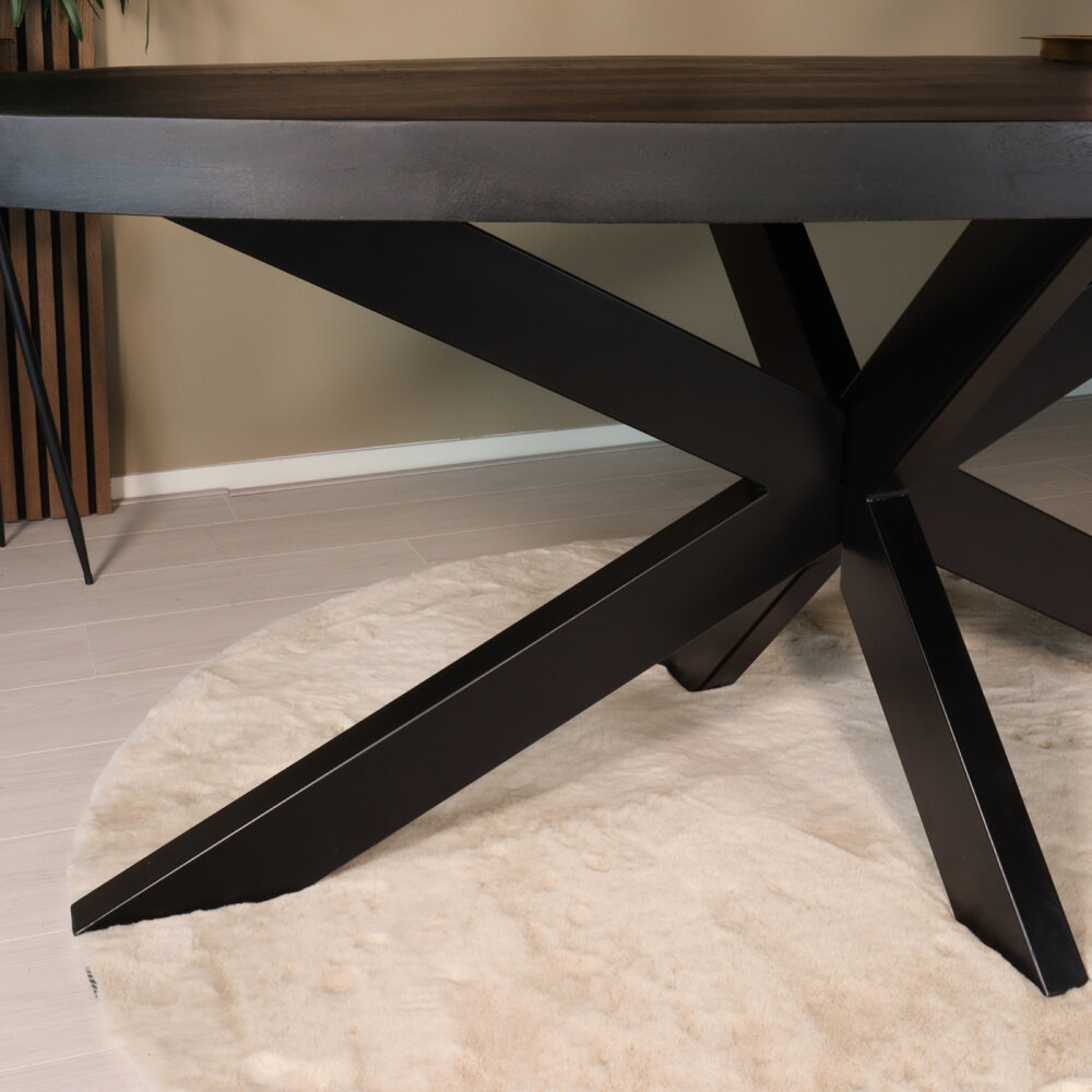 Eettafel ovaal mangohout 180cm James zwart ovale industriële tafel duurzaam mango eetkamertafel Eettafel ovaal mangohout 180cm James zwart ovale industriële tafel duurzaam mango eetkamertafel