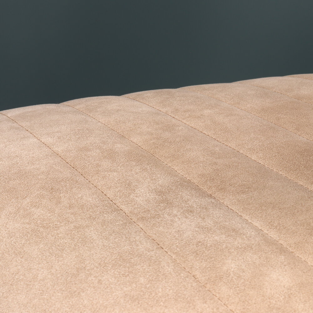 Eetkamerstoel met armleuning beige Noor industrieel design eetstoel Eetkamerstoel met armleuning beige Noor industrieel design eetstoel