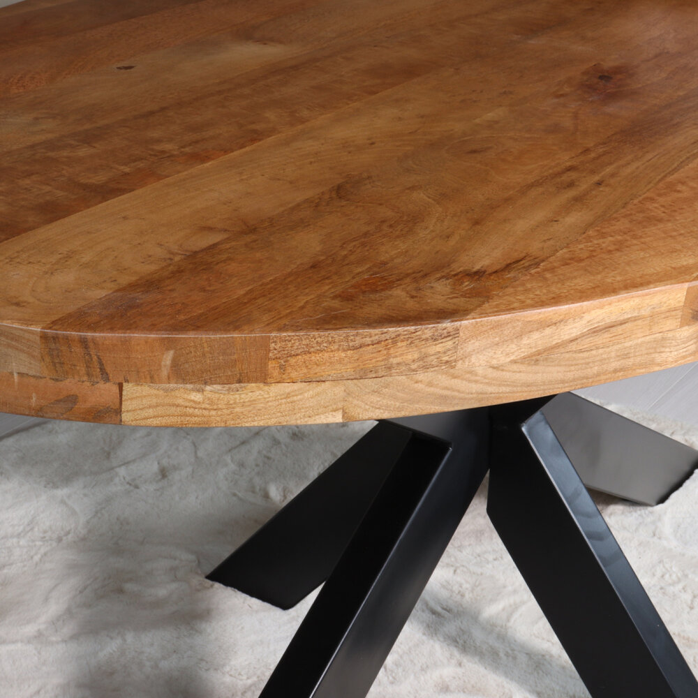 Eettafel ovaal mangohout 160cm James lichtbruin ovale industriële tafel duurzaam mango eetkamertafel Eettafel ovaal mangohout 160cm James lichtbruin ovale industriële tafel duurzaam mango eetkamertafel