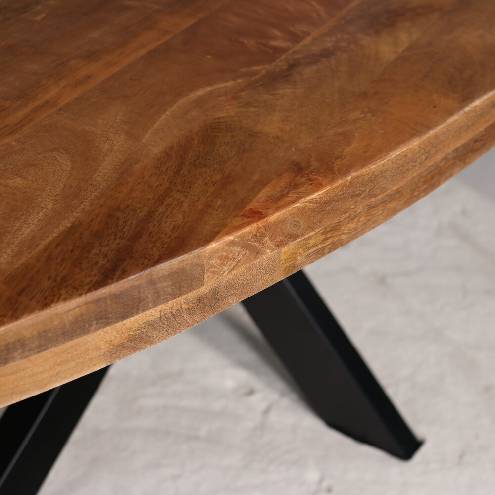 Eettafel ovaal mangohout 200cm James lichtbruin ovale industriële tafel duurzaam mango eetkamertafel Eettafel ovaal mangohout 200cm James lichtbruin ovale industriële tafel duurzaam mango eetkamertafel