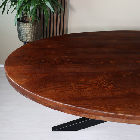 Lizzely Garden & Living Eettafel ovaal mangohout 240cm James bruin ovale industriële tafel duurzaam mango eetkamertafel Lizzely Garden & Living Eettafel ovaal mangohout 240cm James bruin ovale industriële tafel duurzaam mango eetkamertafel