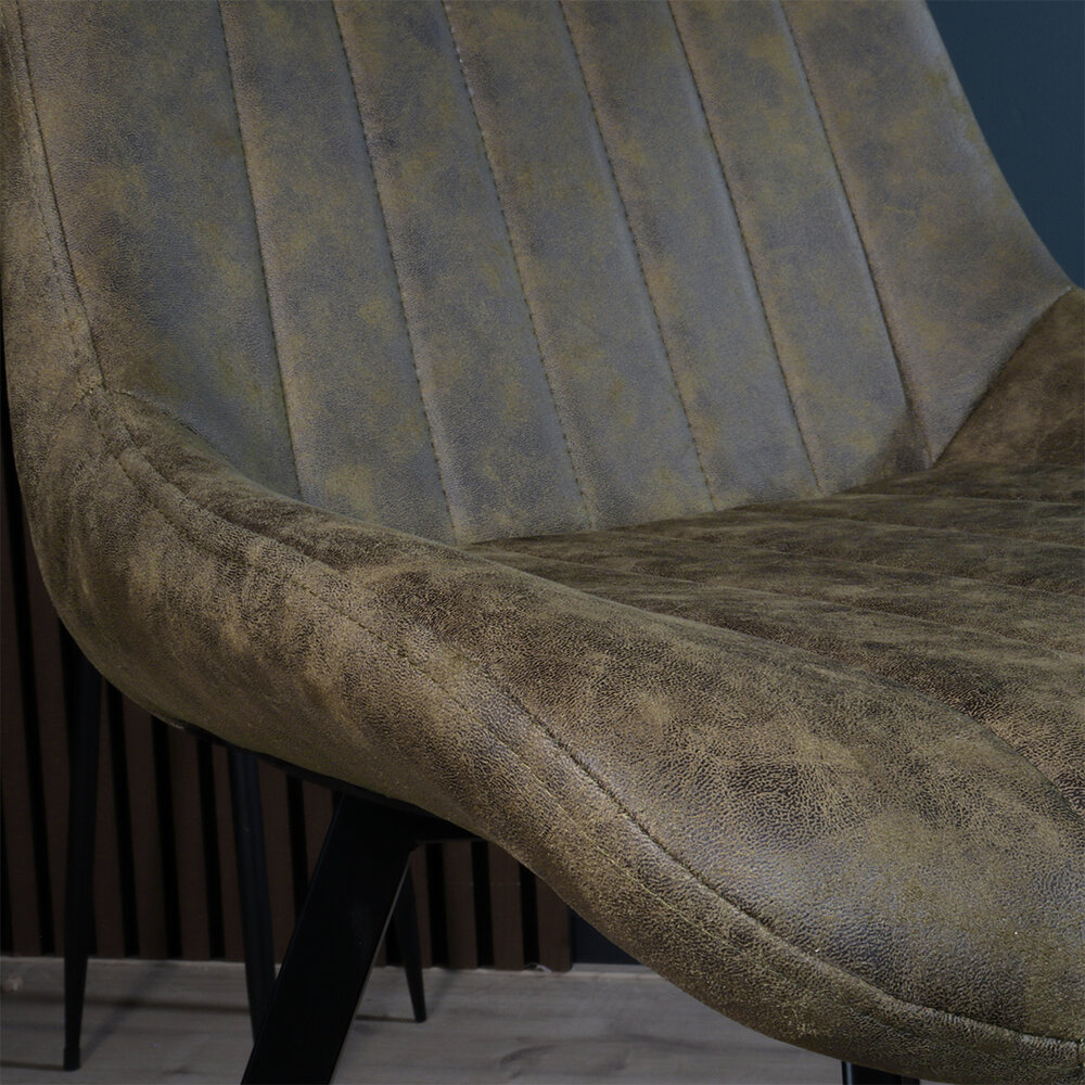 Eetkamerstoel Susta donkergroen microvezel eetstoel Eetkamerstoel Susta donkergroen microvezel eetstoel