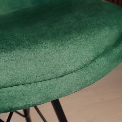 Lizzely Garden & Living Eetkamerstoel Viga donkergroen velvet eetstoel Lizzely Garden & Living Eetkamerstoel Viga donkergroen velvet eetstoel