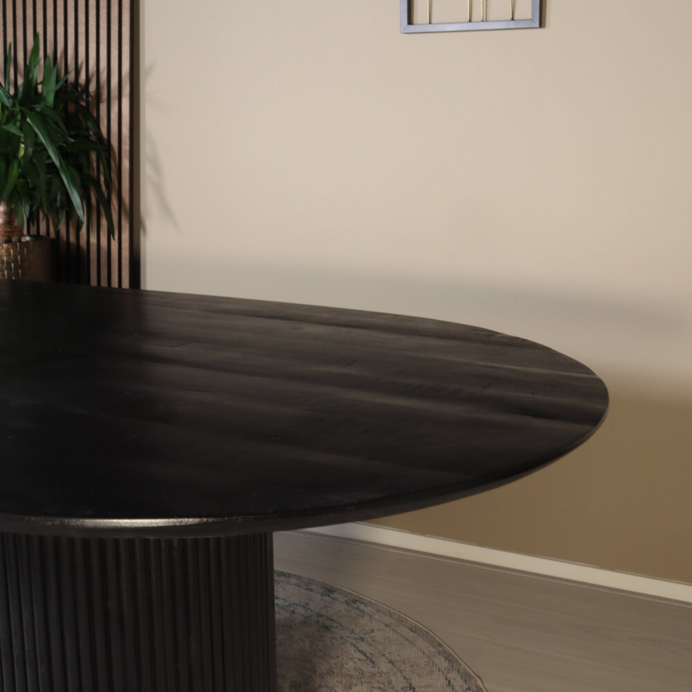 Eettafel deens ovaal mangohout Fender 200x110cm zwart design tafel duurzaam mango eetkamertafel Eettafel deens ovaal mangohout Fender 200x110cm zwart design tafel duurzaam mango eetkamertafel