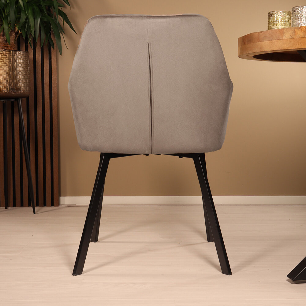 Eetkamerstoel met armleuning Yurgan velvet taupe Eetkamerstoel met armleuning Yurgan velvet taupe