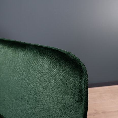 Lizzely Garden & Living Eetkamerstoel met armleuning Yurgan velvet donkergroen eetstoel Lizzely Garden & Living Eetkamerstoel met armleuning Yurgan velvet donkergroen eetstoel