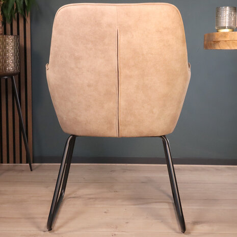 Lizzely Garden & Living Eetkamerstoel met armleuning Mae beige microvezel eetstoel Lizzely Garden & Living Eetkamerstoel met armleuning Mae beige microvezel eetstoel