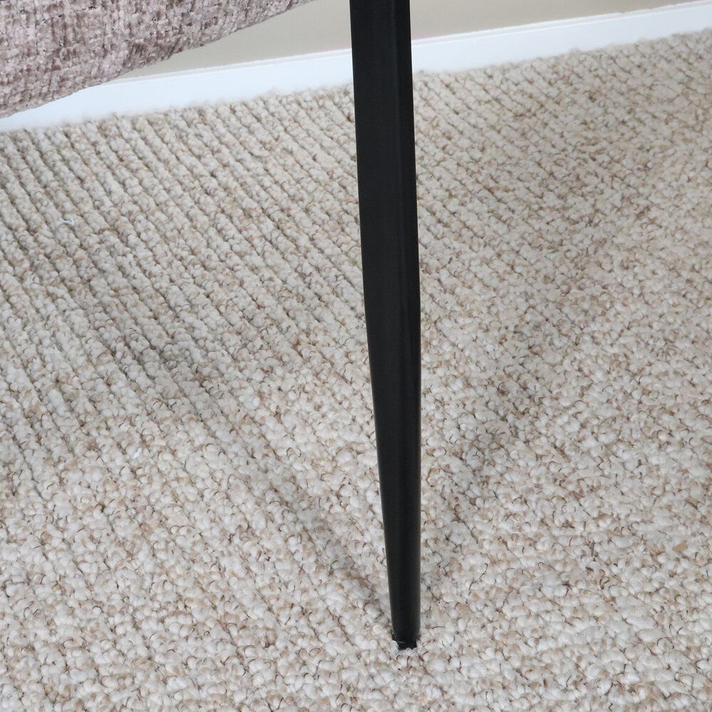 Eetkamerstoel met armleuning Ziva taupe chenille Eetkamerstoel met armleuning Ziva taupe chenille