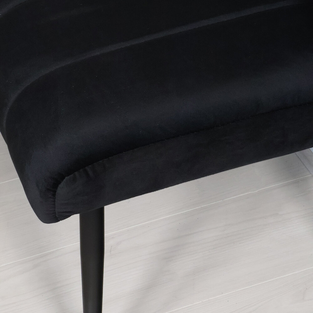 Eetkamerbank 200cm Sally velvet zwart bank Eetkamerbank 200cm Sally velvet zwart bank