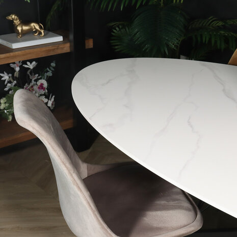 Lizzely Garden & Living Eettafel ovaal 235cm Figo marmerlook wit ovale tafel Lizzely Garden & Living Eettafel ovaal 235cm Figo marmerlook wit ovale tafel