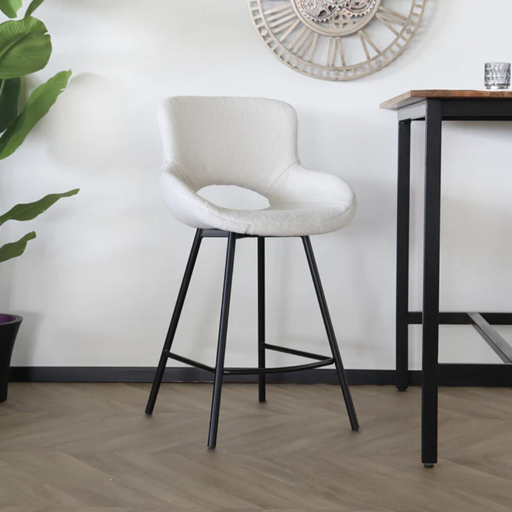 Barkruk industrieel Maike wit teddy barstoel Barkruk industrieel Maike wit teddy barstoel