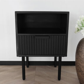 Lizzely Garden & Living Nachtkastje industrieel mangohout bijzettafel Avelyn zwart duurzaam mango side table Lizzely Garden & Living Nachtkastje industrieel mangohout bijzettafel Avelyn zwart duurzaam mango side table