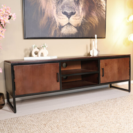 Lizzely Garden & Living TV meubel industrieel Liv walnoot mangohout 150cm lengte Lizzely Garden & Living TV meubel industrieel Liv walnoot mangohout 150cm lengte