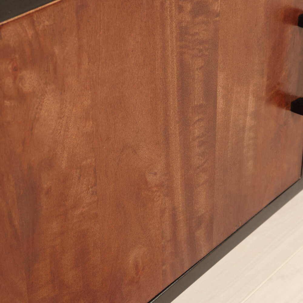 TV meubel industrieel Liv walnoot mangohout 180cm lengte TV meubel industrieel Liv walnoot mangohout 180cm lengte