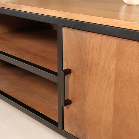 Lizzely Garden & Living TV meubel industrieel Liv bruin mangohout 180cm lengte Lizzely Garden & Living TV meubel industrieel Liv bruin mangohout 180cm lengte