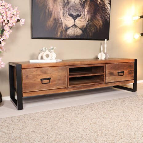 Lizzely Garden & Living TV meubel industrieel Avelyn bruin mangohout 160cm lengte Lizzely Garden & Living TV meubel industrieel Avelyn bruin mangohout 160cm lengte