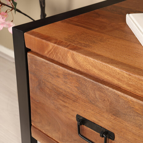 Lizzely Garden & Living TV meubel industrieel Avelyn bruin mangohout 180cm lengte Lizzely Garden & Living TV meubel industrieel Avelyn bruin mangohout 180cm lengte