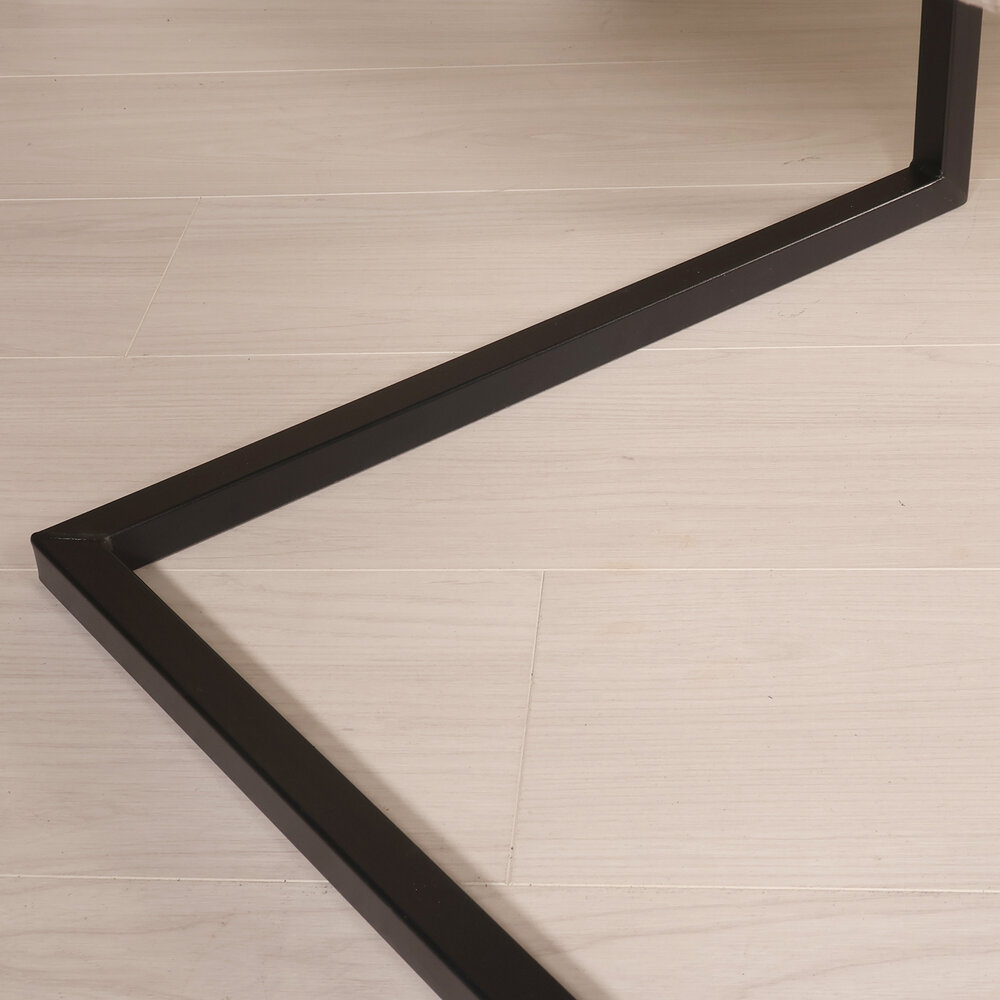 Eetkamerstoel met armleuning Milan beige chenille Eetkamerstoel met armleuning Milan beige chenille