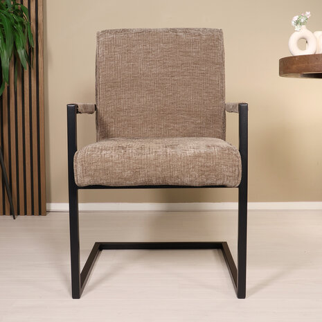 Lizzely Garden & Living Eetkamerstoel met armleuning Milan taupe chenille Lizzely Garden & Living Eetkamerstoel met armleuning Milan taupe chenille