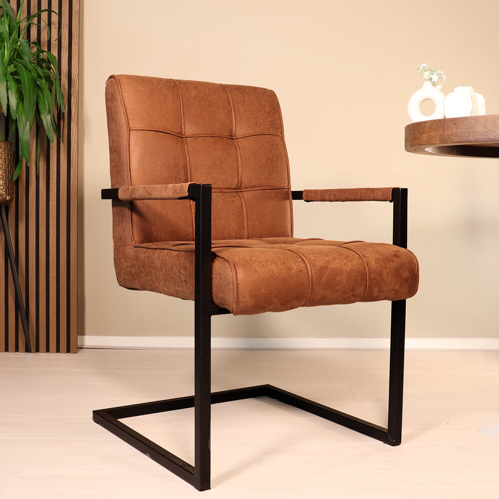 Eetkamerstoel met armleuning Milan cognac microvezel industrieel Eetkamerstoel met armleuning Milan cognac microvezel industrieel