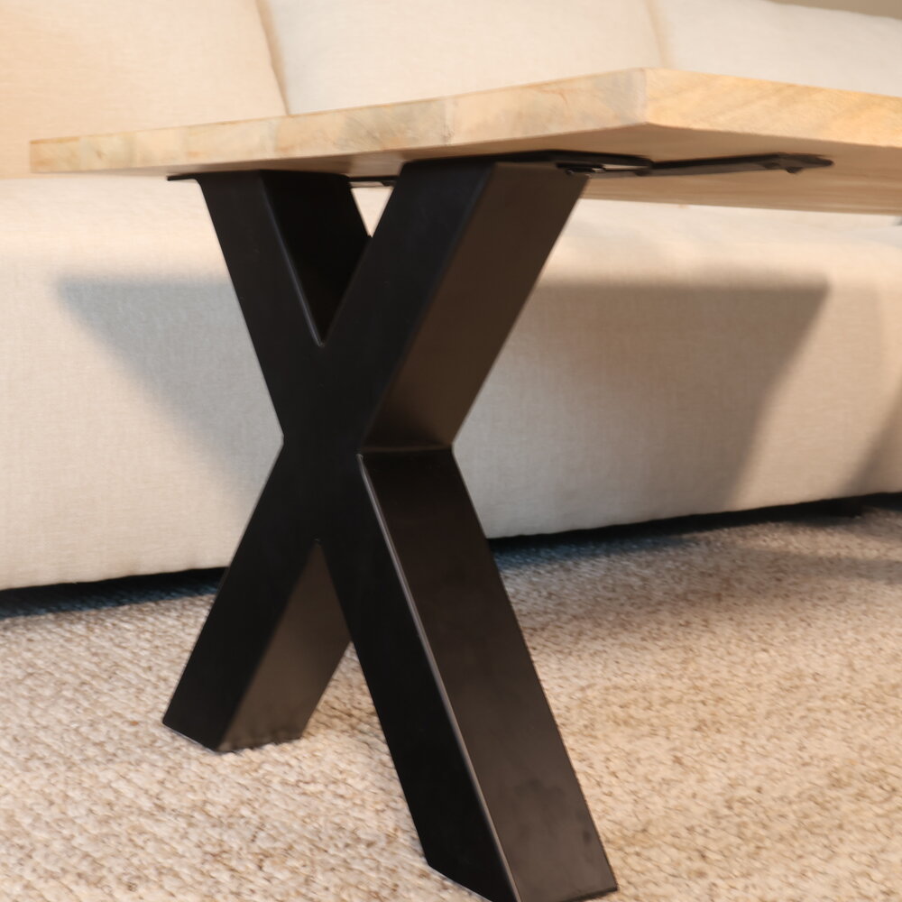 Salontafel x poot mangohout 130cm Pato lichtbruin Salontafel x poot mangohout 130cm Pato lichtbruin