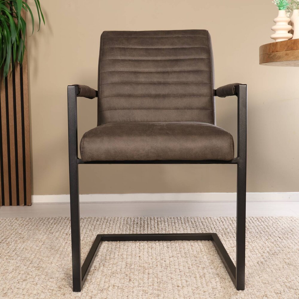 Eetkamerstoel met armleuning zwart microvezel Noor design Eetkamerstoel met armleuning zwart microvezel Noor design