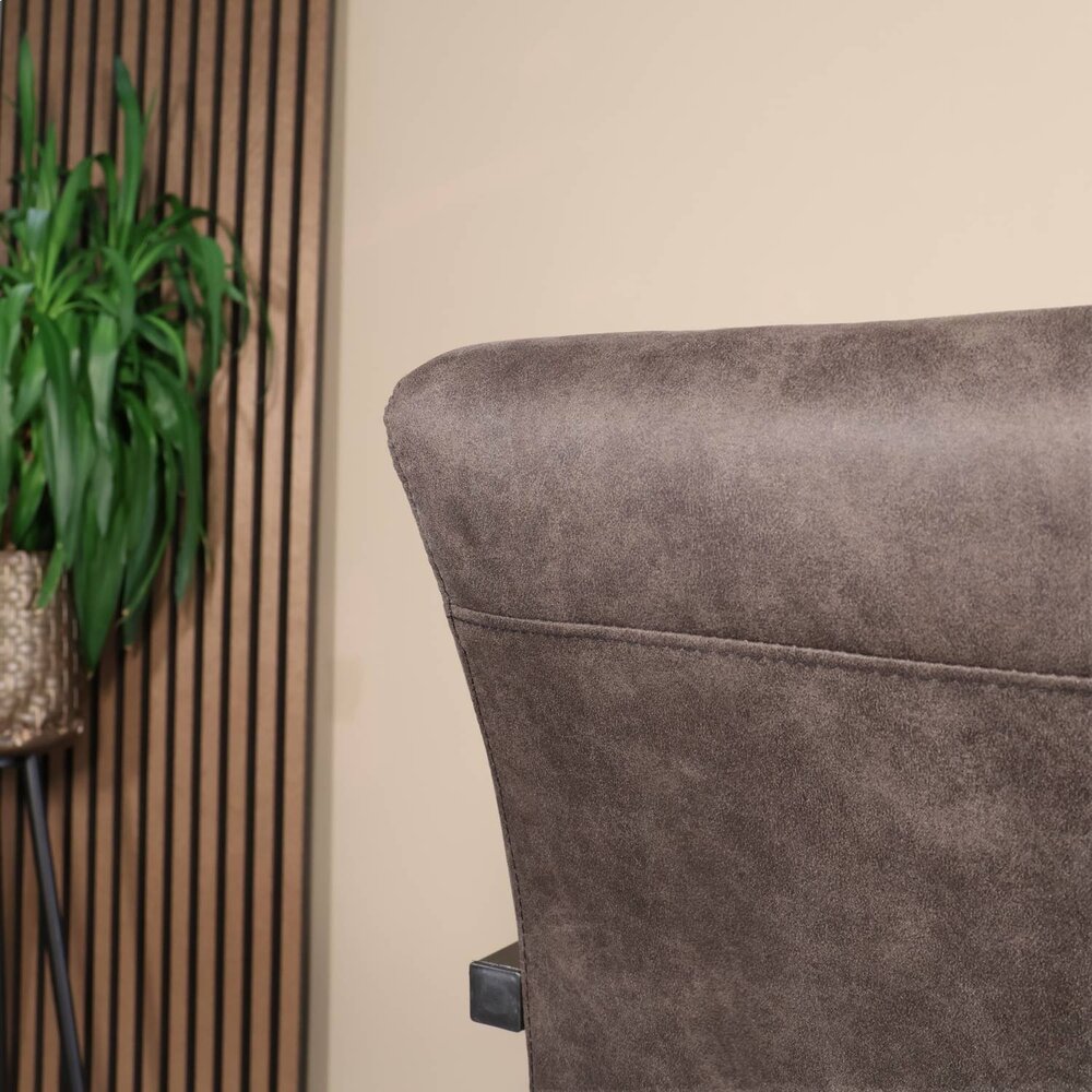 Eetkamerstoel met armleuning zwart microvezel Noor design Eetkamerstoel met armleuning zwart microvezel Noor design