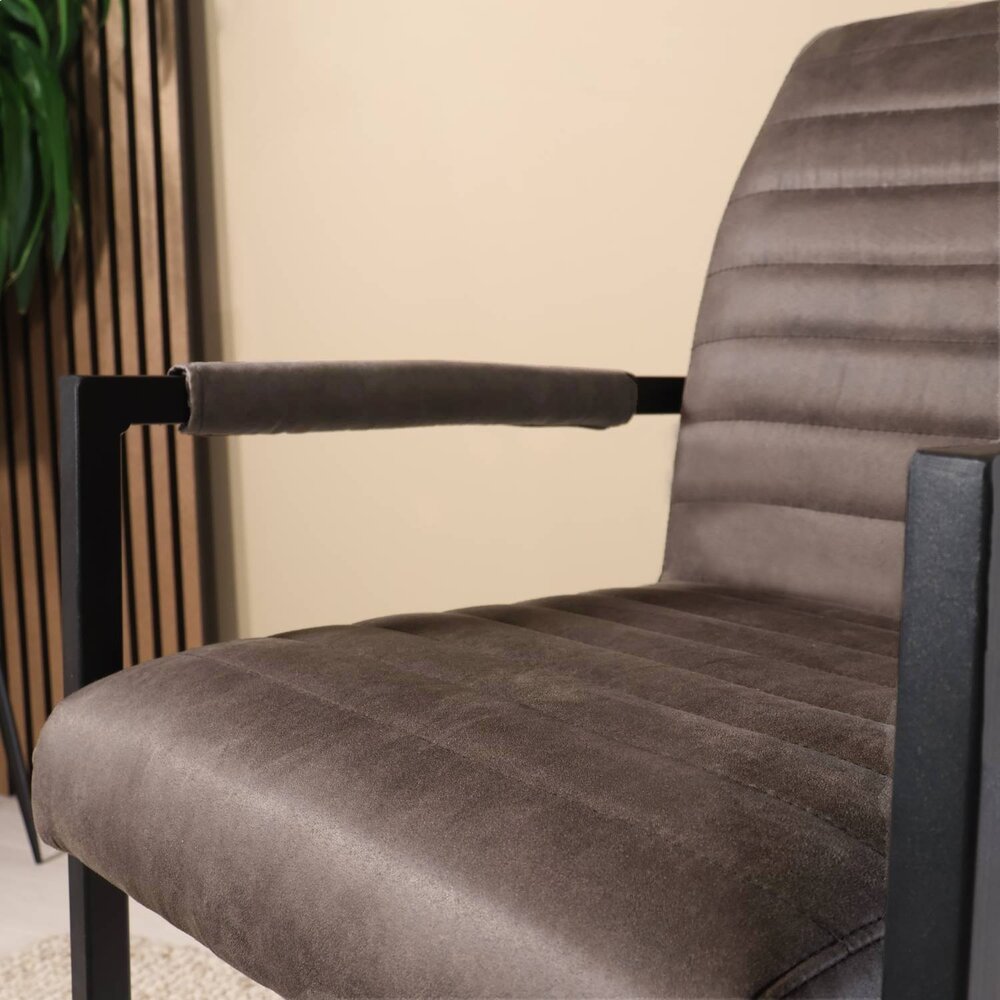 Eetkamerstoel met armleuning zwart microvezel Noor design Eetkamerstoel met armleuning zwart microvezel Noor design