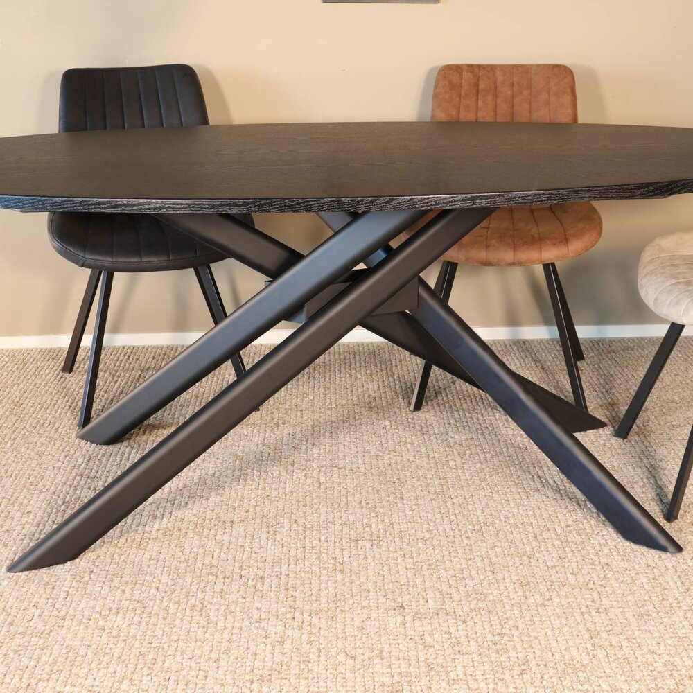 Eettafel ovaal 210cm Twist zwart ovale eettafel Eettafel ovaal 210cm Twist zwart ovale eettafel