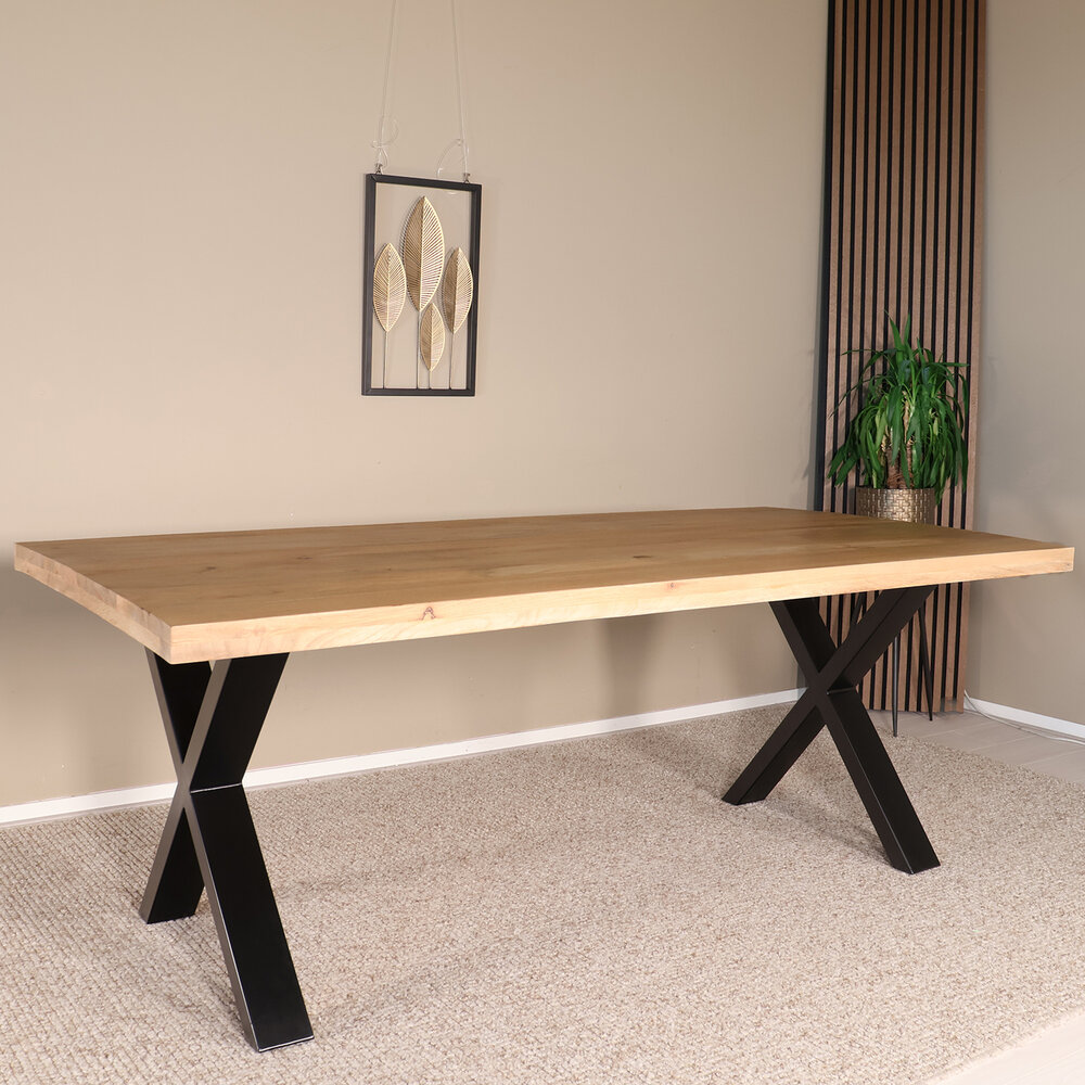 Eettafel Xavier 200x100cm X-poot lichtbruin Eettafel Xavier 200x100cm X-poot lichtbruin